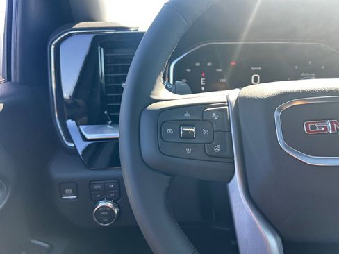 New 2026 GMC Sierra 1500 Elevation w/ Elevation Premium Package AWD/4WD image 22