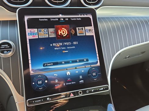 Certified 2024 Mercedes-Benz GLC 300 image 23