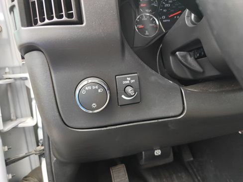 Used 2023 Chevrolet Express 3500 w/ Power Convenience Package RWD image 15