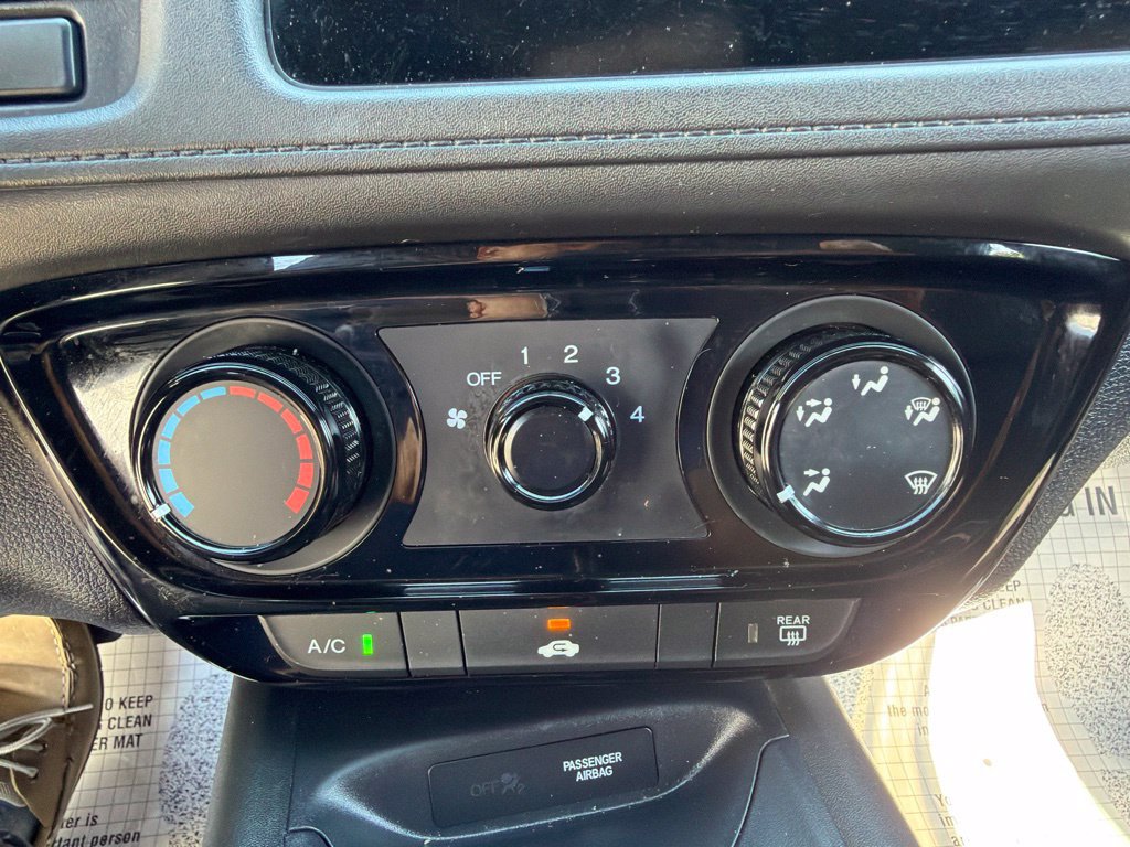 Used 2021 Honda HR-V Sport image 29