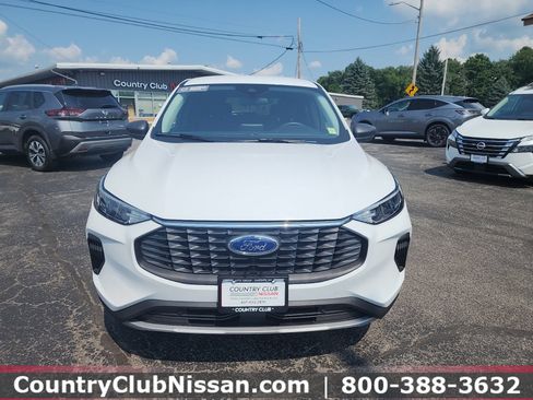 Used 2023 Ford Escape Active AWD/4WD image 3