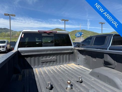 Used 2020 Chevrolet Silverado 3500 High Country AWD/4WD image 8
