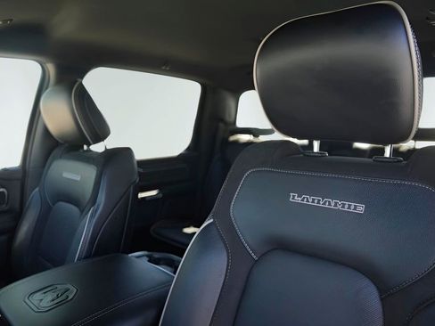 Used 2024 RAM 1500 Laramie image 10