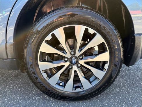 Used 2017 Subaru Outback 2.5i Limited w/ Popular Package #5 image 22