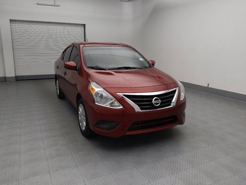 Used 2019 Nissan Versa S Plus FWD image 14