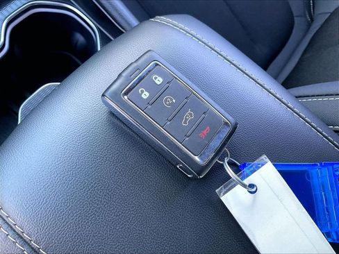 Used 2025 Jeep Grand Cherokee L Laredo w/ Luxury Tech Group I AWD/4WD image 29