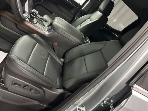 New 2026 GMC Sierra 1500 SLT w/ SLT Premium Plus Package image 10