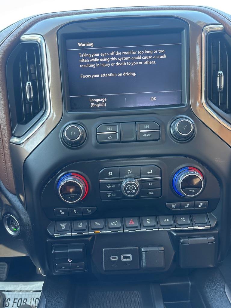 Used 2022 Chevrolet Silverado 3500 High Country AWD/4WD image 31