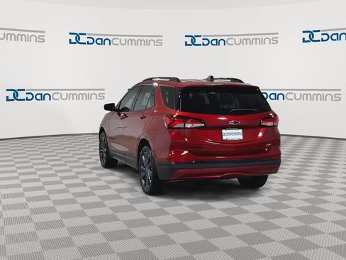 Used 2024 Chevrolet Equinox RS AWD/4WD image 8