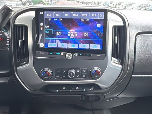 Used 2017 GMC Sierra 1500 SLE w/ SLE Value Package image 12