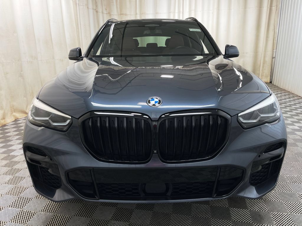 Used 2022 BMW X5 xDrive40i w/ M Sport Package AWD/4WD image 17