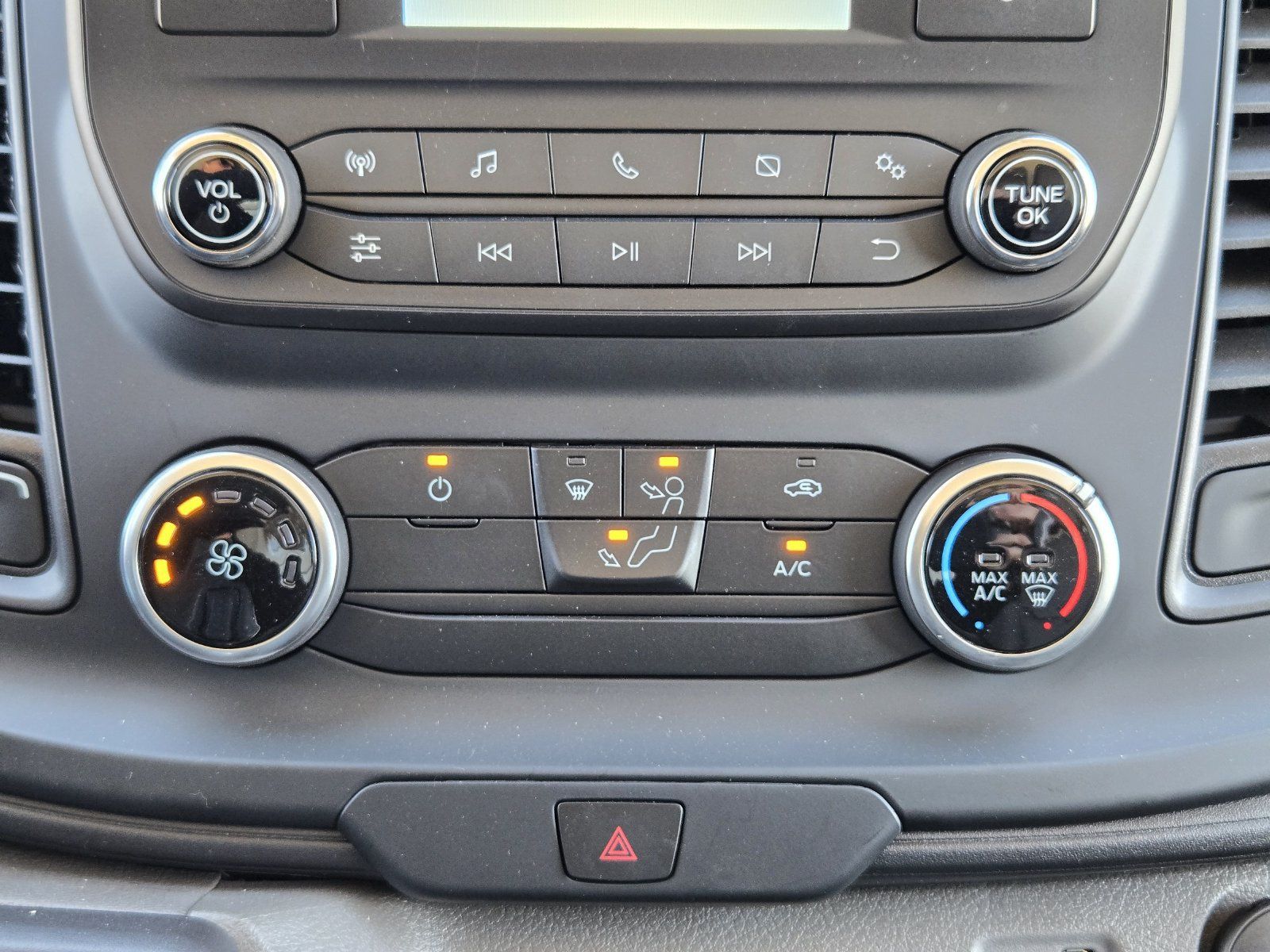 New 2024 Ford Transit 150 Low Roof RWD image 17