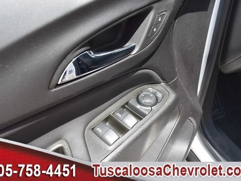 Used 2024 Chevrolet Equinox RS FWD image 18