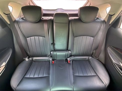 Used 2017 INFINITI QX50 2WD w/ Premium Package image 14