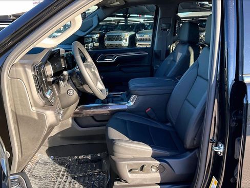 New 2025 Chevrolet Silverado 1500 LTZ w/ Technology Package image 10