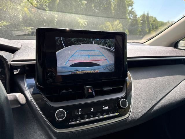 Used 2023 Toyota Corolla LE FWD image 48