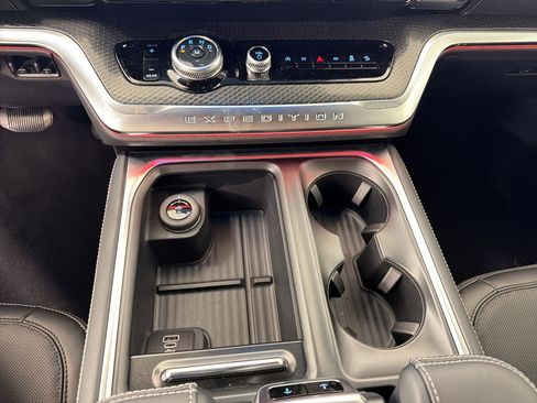 New 2026 Ford Expedition Max Platinum w/ Stealth Performance Package image 24