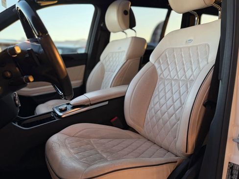 Used 2015 Mercedes-Benz GL 550 4MATIC image 14