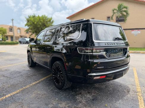 Used 2022 Jeep Grand Wagoneer Series III w/ Rear Seat Video Group 1 AWD/4WD image 6