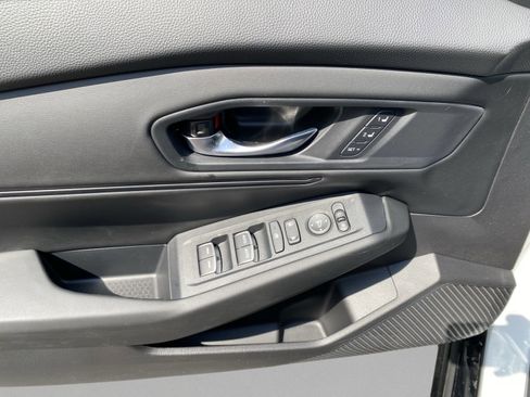 Used 2023 Honda Accord EX-L image 13