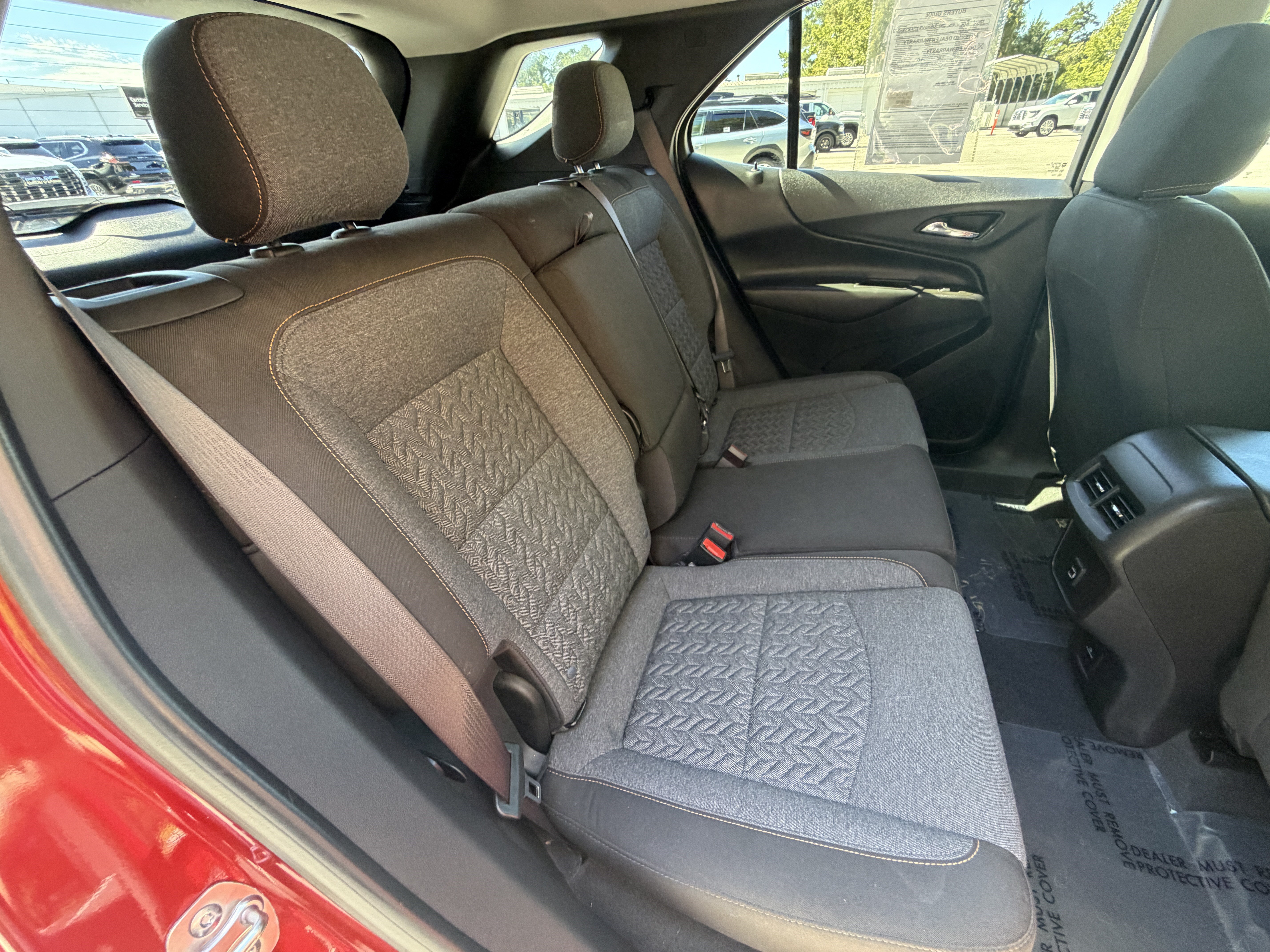 Used 2024 Chevrolet Equinox LT FWD image 19