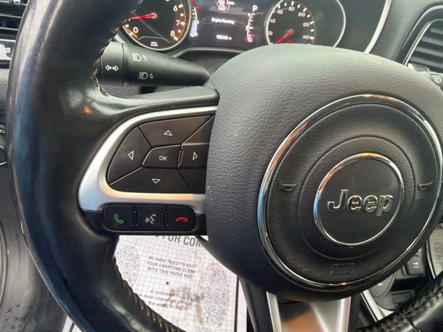 Used 2019 Jeep Compass Limited AWD/4WD image 15