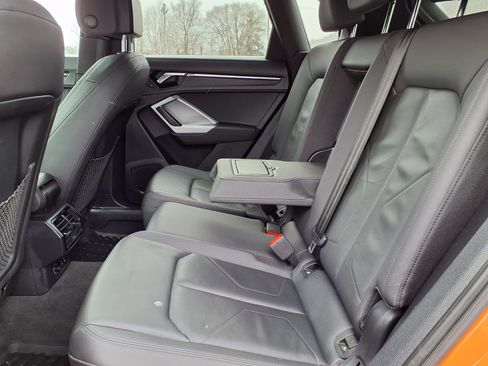 Used 2019 Audi Q3 2.0T Premium image 9