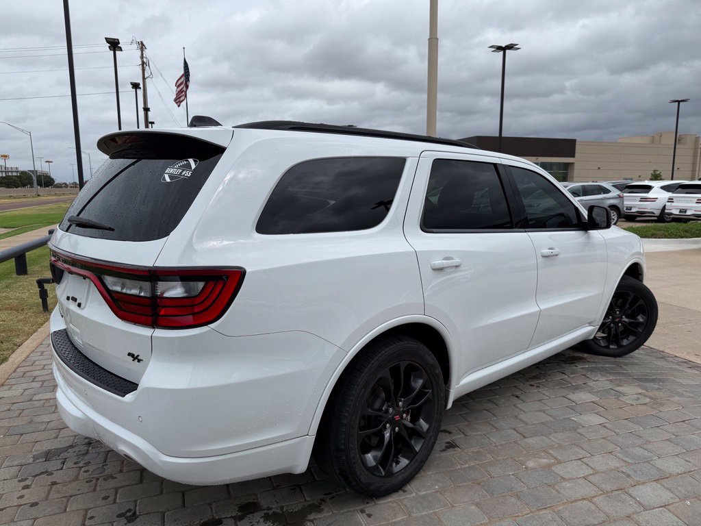 Used 2023 Dodge Durango R/T RWD image 5