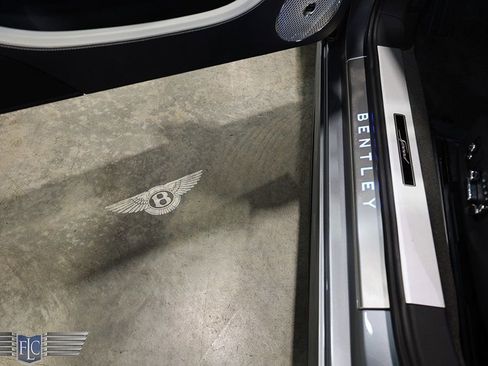 Used 2022 Bentley Continental GT Speed image 18