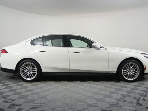 Certified 2025 BMW 530i xDrive w/ Executive Package AWD/4WD image 2