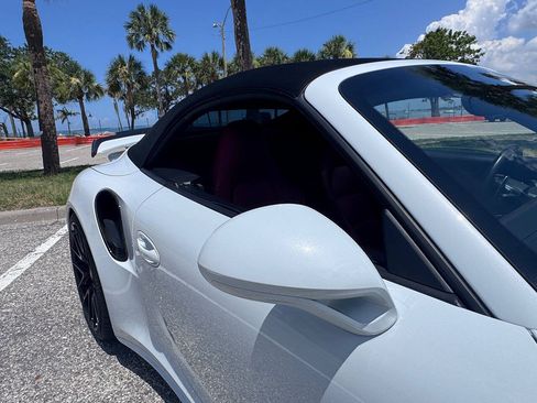 Used 2015 Porsche 911 Turbo S Cabriolet AWD/4WD image 39