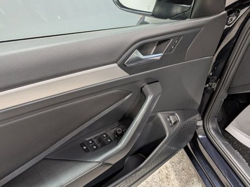 Used 2022 Volkswagen Jetta S image 12