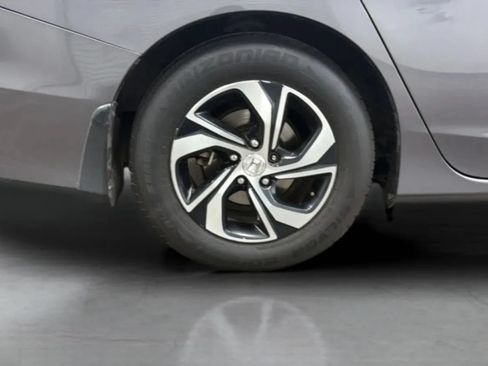 Used 2016 Honda Accord LX image 25