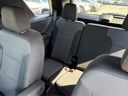 Used 2023 Chevrolet Traverse LT w/ LPO, Floor Liner Package AWD/4WD image 30