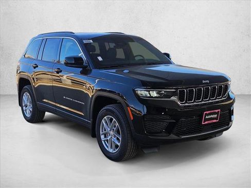 New 2025 Jeep Grand Cherokee Laredo X w/ Luxury Tech Group I AWD/4WD image 6