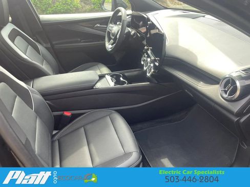 Used 2024 Chevrolet Blazer EV LT AWD/4WD image 50
