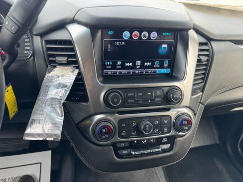 Used 2019 Chevrolet Tahoe 4WD w/ Suspension Package, Off-Road image 16