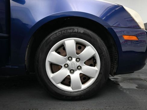 Used 2007 Kia Optima LX image 11