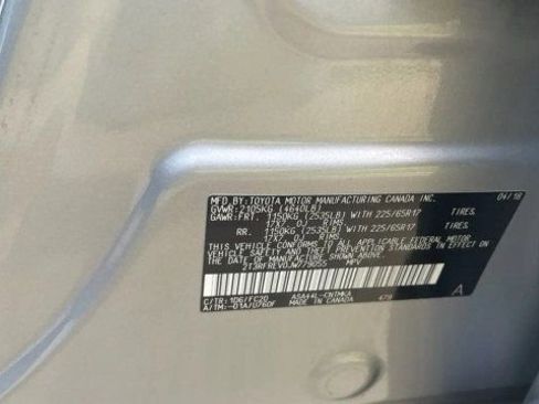 Used 2018 Toyota RAV4 XLE AWD/4WD image 20