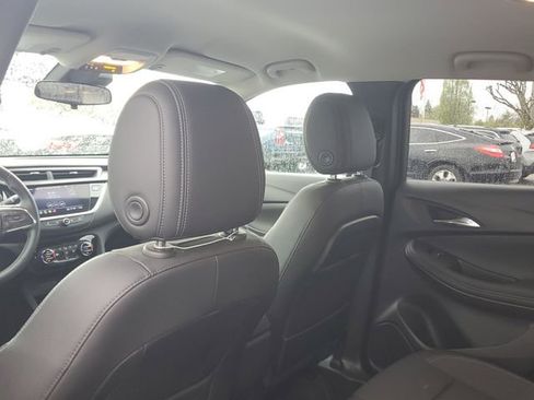 Certified 2023 Buick Encore GX Select w/ Sport Touring Package FWD image 10