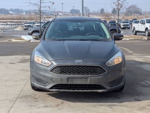 Used 2017 Ford Focus SE image 10