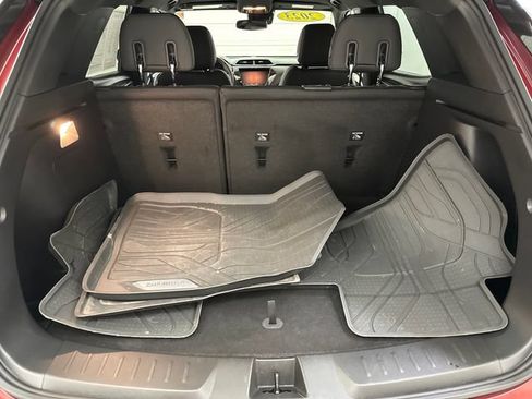 Used 2023 Chevrolet TrailBlazer RS w/ Sun and Liftgate Package FWD image 28