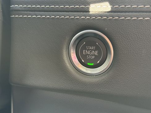 New 2026 Cadillac Escalade Luxury image 31