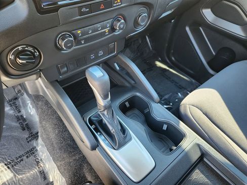Certified 2024 Nissan Frontier S image 20