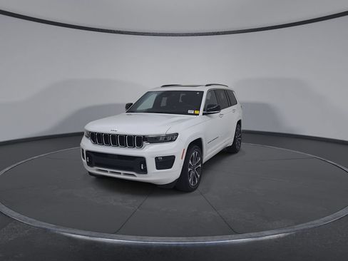 Used 2023 Jeep Grand Cherokee L Overland AWD/4WD image 7
