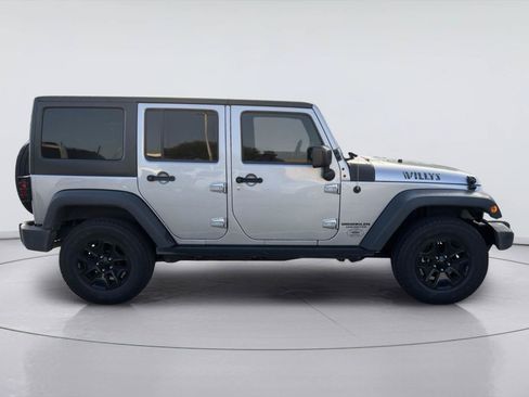 Used 2017 Jeep Wrangler Unlimited Sport AWD/4WD image 2