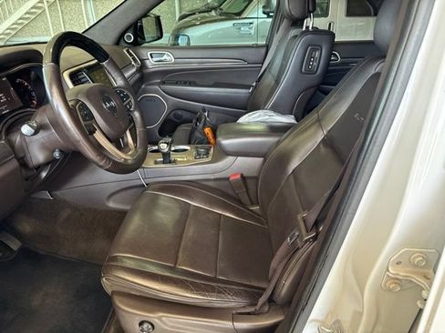 Used 2015 Jeep Grand Cherokee Summit w/ Platinum Series Group AWD/4WD image 13