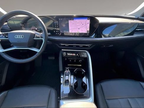 Used 2025 Audi Q5 Premium w/ Convenience Package AWD/4WD image 7