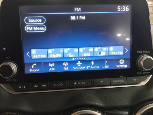 Used 2025 Nissan Sentra SV image 25