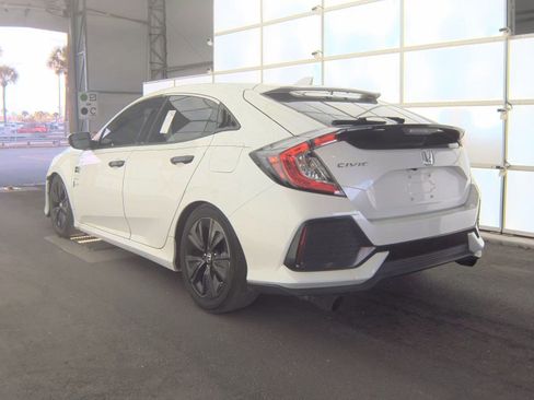 Used 2019 Honda Civic EX image 6